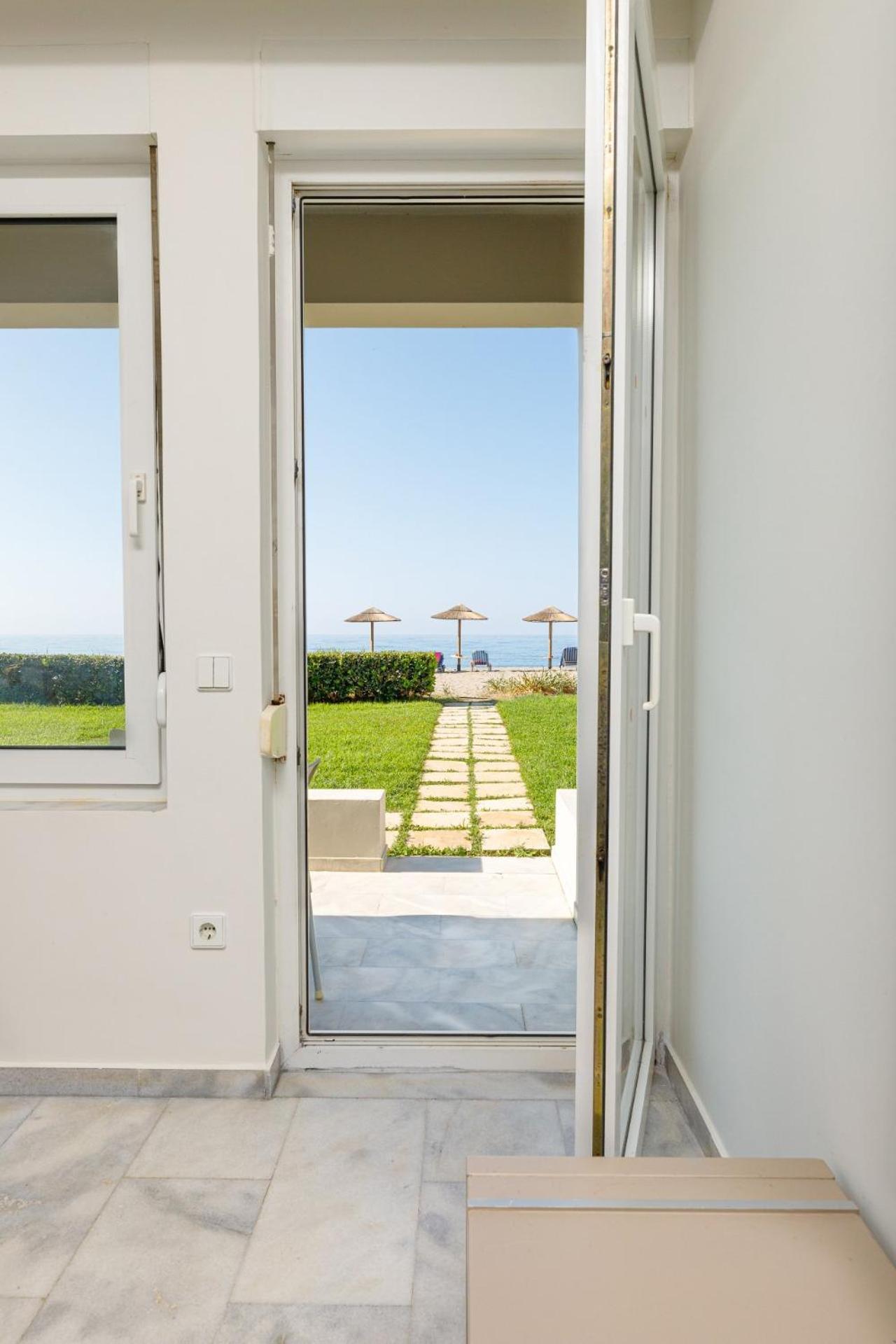 Kostakis Aparthotel