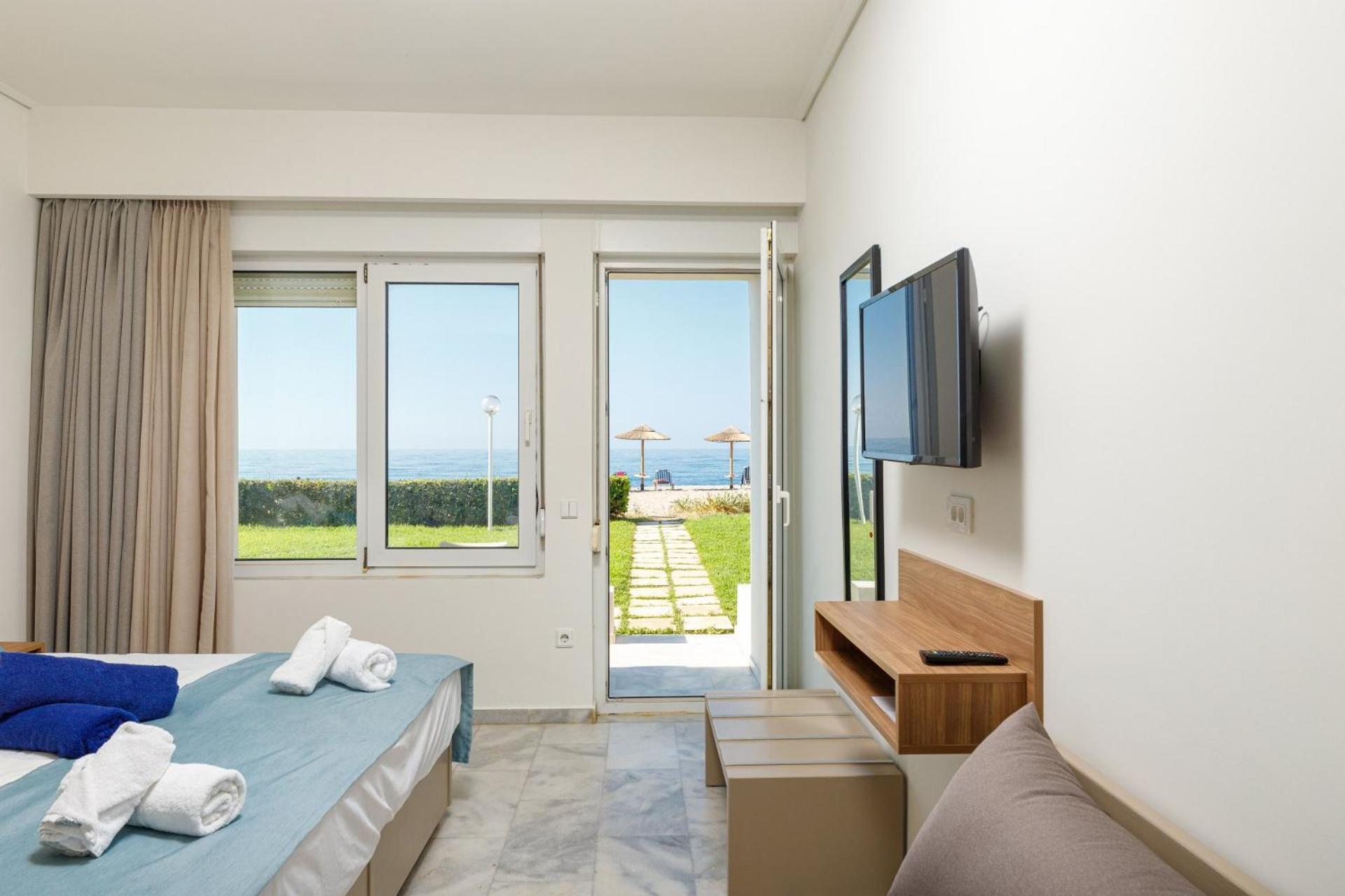 Kostakis Aparthotel 3*